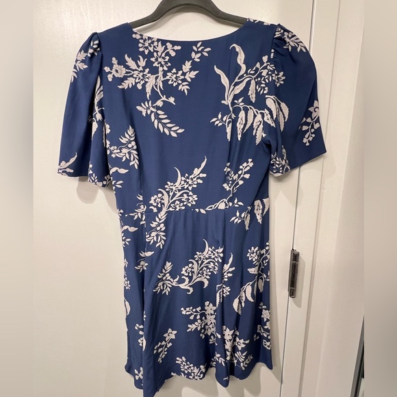 Sezane Lily Dress - Picture 3 of 4